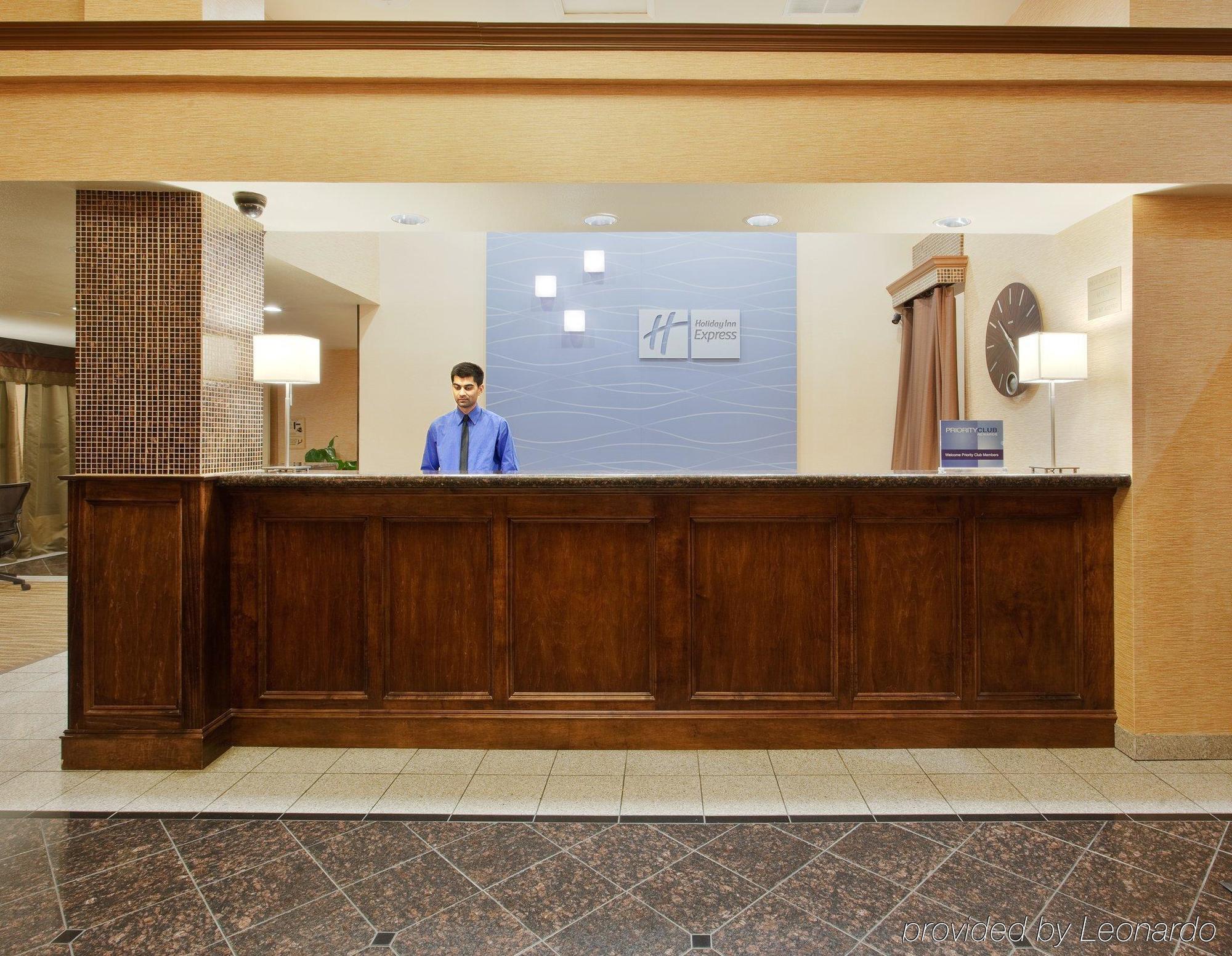 Holiday Inn Express Hotel Union City San Jose, An Ihg Hotel Interior photo